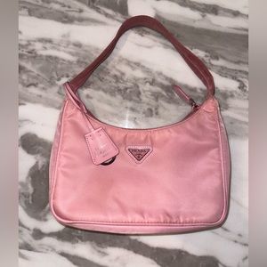 Pravda nylone re edition 2000 pink color